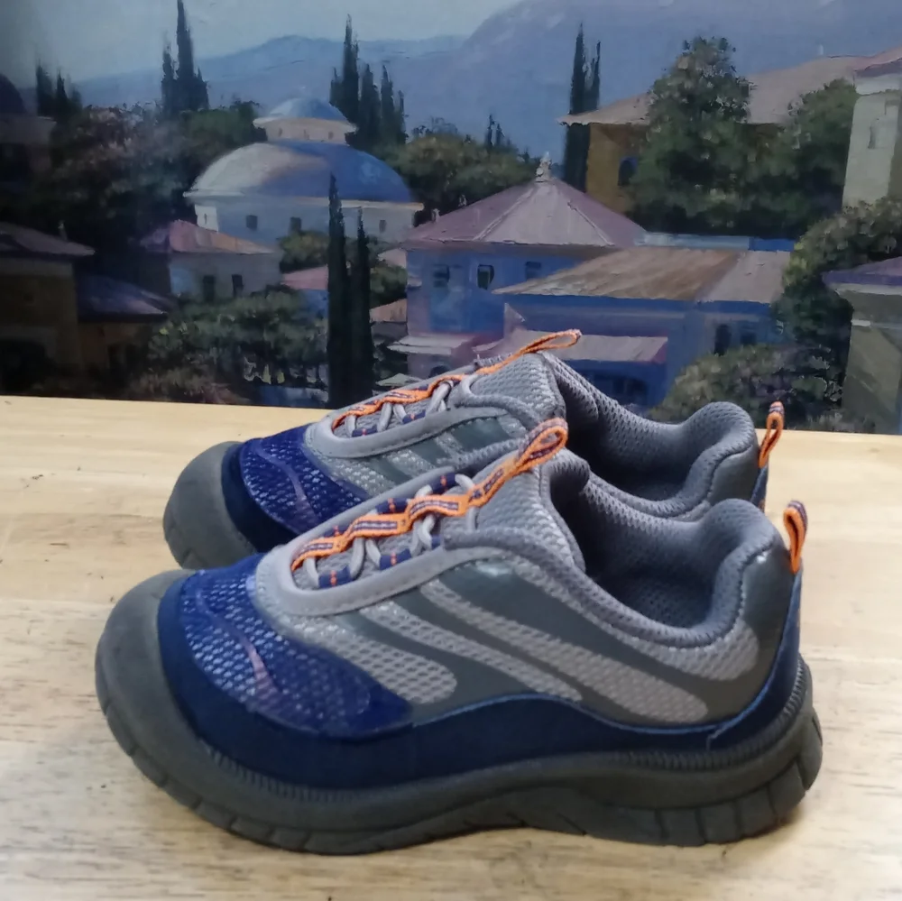 OshKosh B'gosh Toddler Boy Sneakers 👦